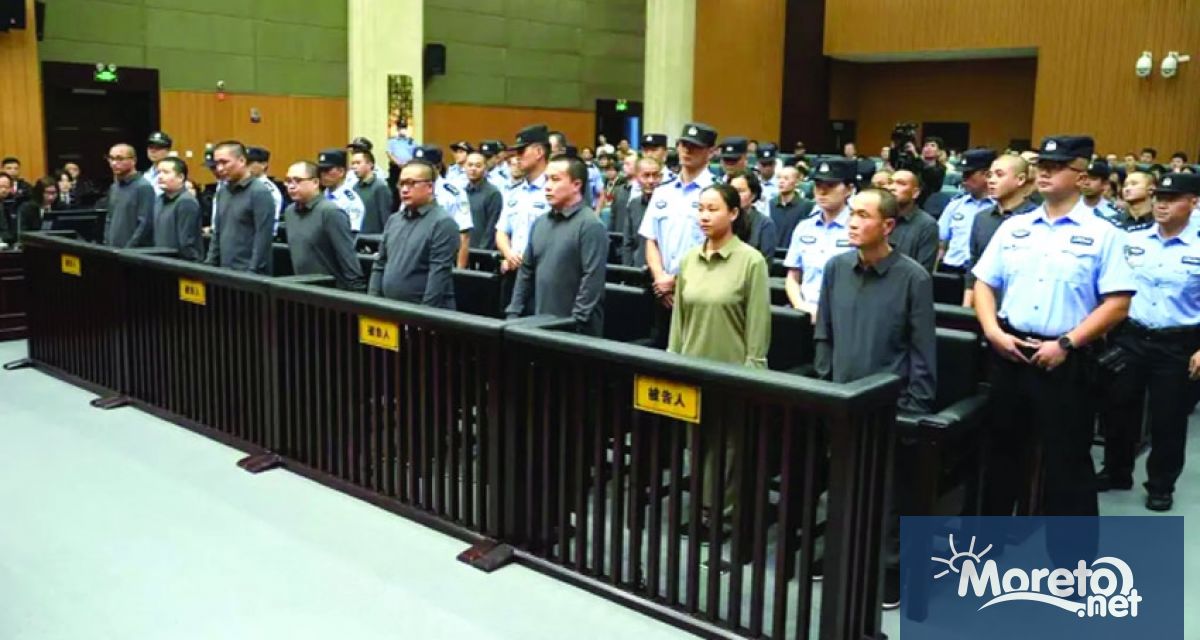 Китай екзекутира 11 членове на прословутата престъпна банда на семейство