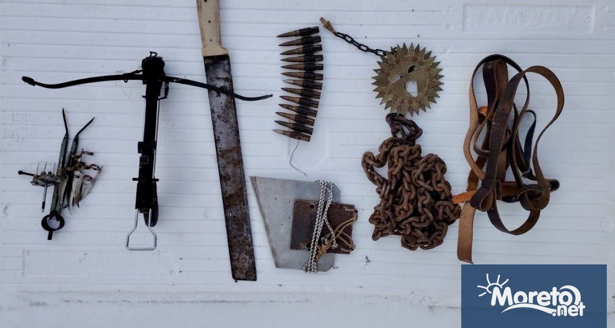 Повдигнаха обвинение на двама души от Свищов – мъж и