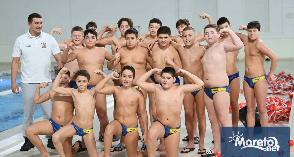 Участието на детско юношеския отбор на Комодор по водна топка