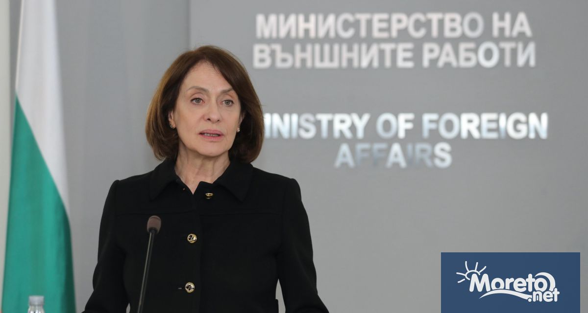 Служебният външен министър Надежда Нейнски заяви че България няма да