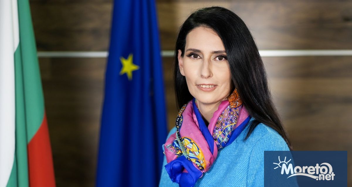 Министърът на регионалното развитие и благоустройството Ангелина Бонева подаде оставка