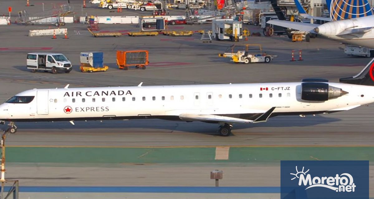Самолет на Air Canada е бил повреден след сблъсък с