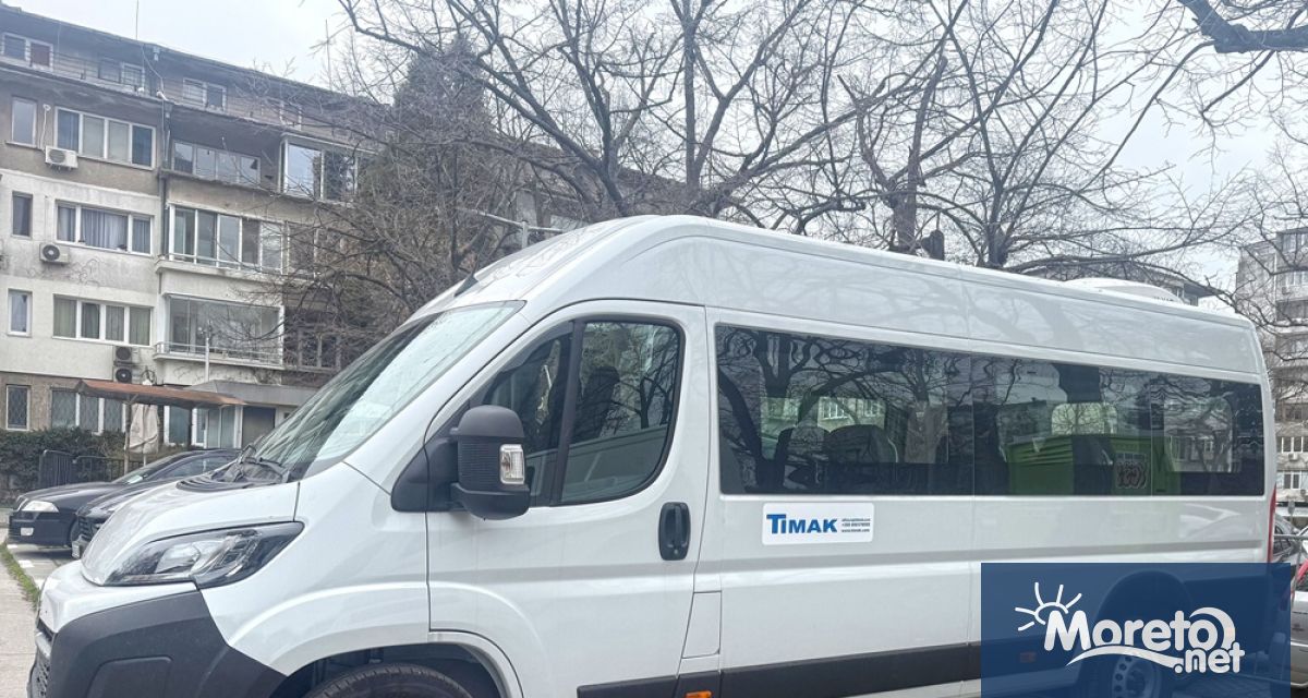 В Община Варна беше доставено първото от двете нови специализирани