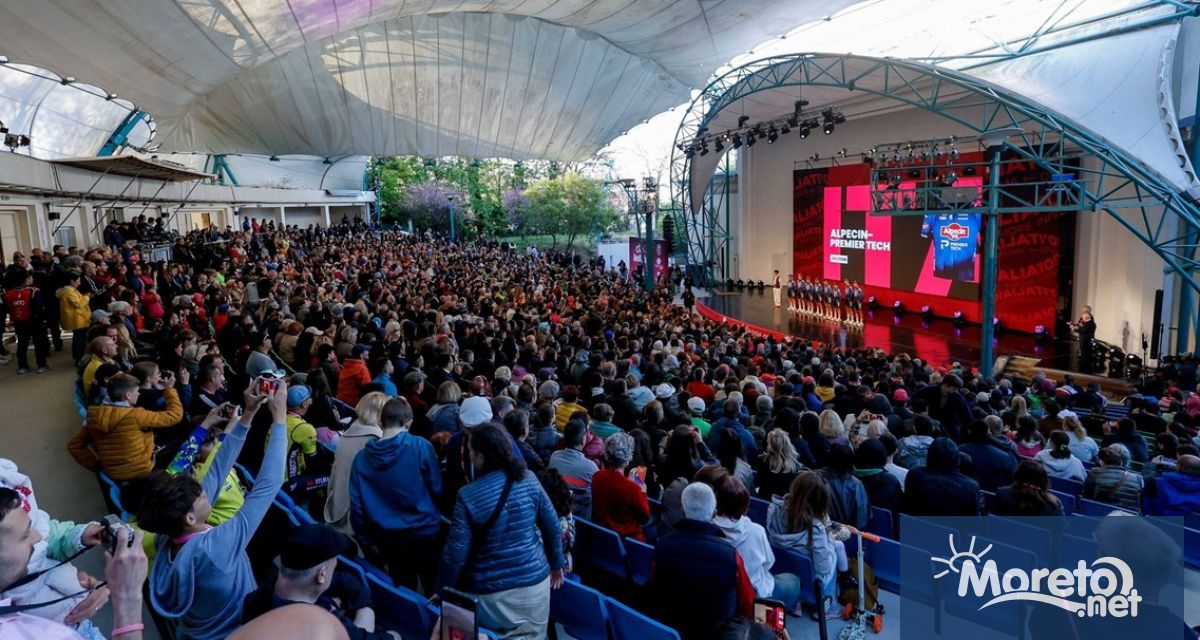 България официално откри Giro d’Italia 2026 с впечатляваща церемония по