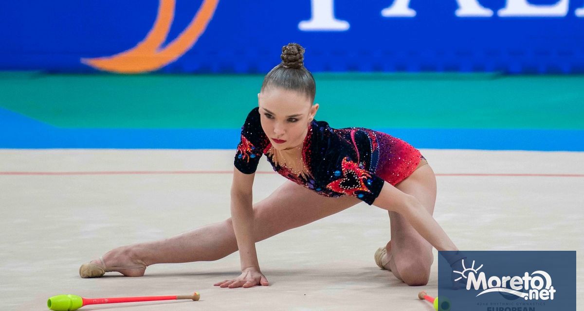 Стилияна Николова спечели златния медал във финала на бухалки на