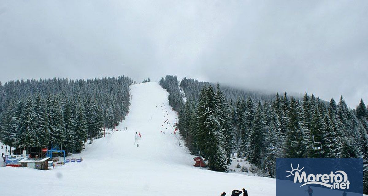 Ски зоната в Пампорово е отворена частично от 11 45 часа