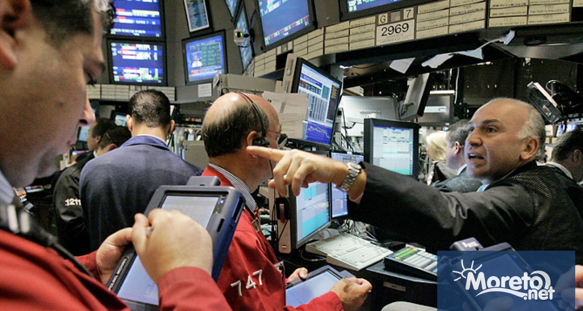 Икономическата рецесия започва да обхваща американската икономика като последните данни