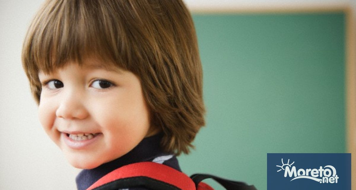 Приключи електронният прием в първи клас в общинските училища на