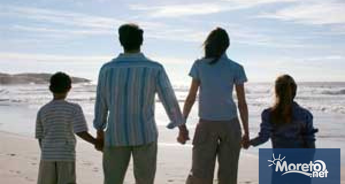 Бащите вече ще имат право на платен отпуск от два