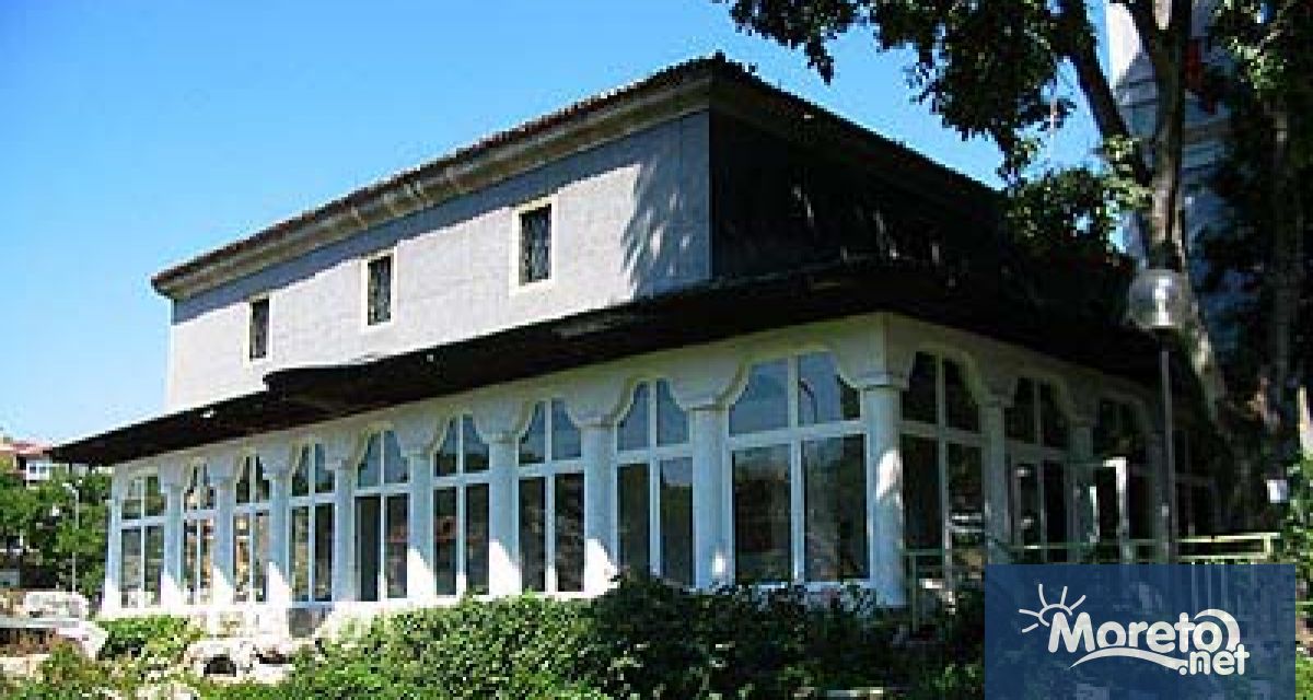 Храм Св Атанасий във Варна ще отбележи днес своя храмов