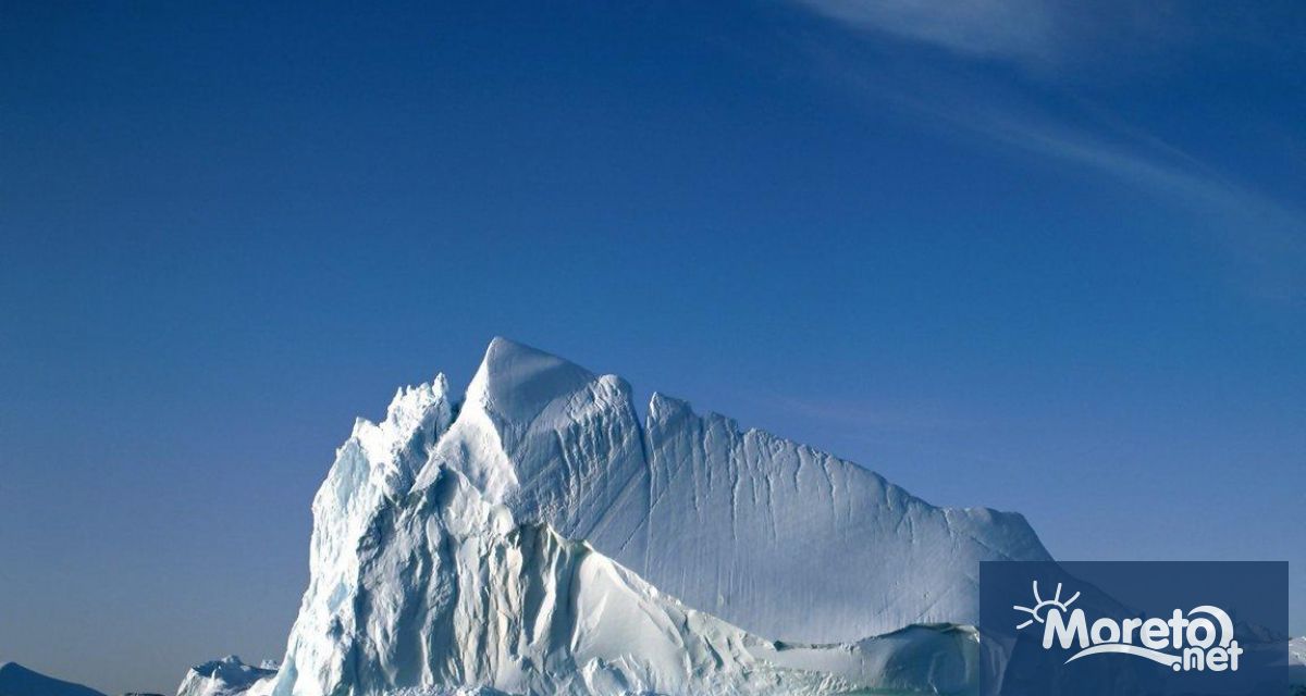Крайбрежните ледници в Антарктика отделят айсберги по бързо отколкото природата е
