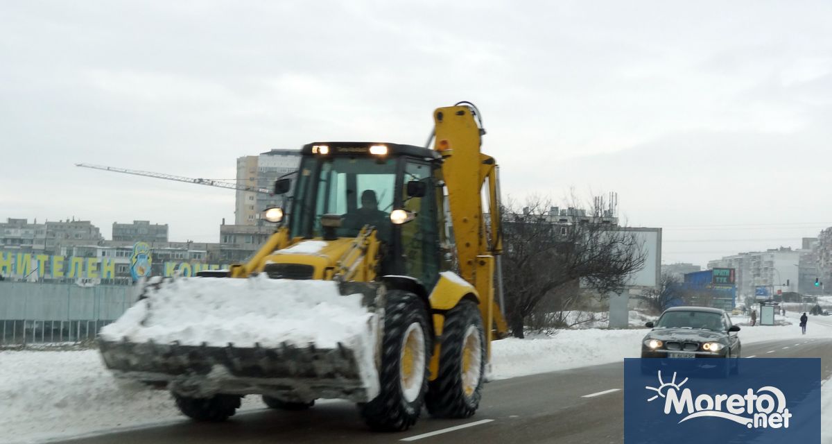 Трите фирми които извършват зимното поддържане на пътища улици и
