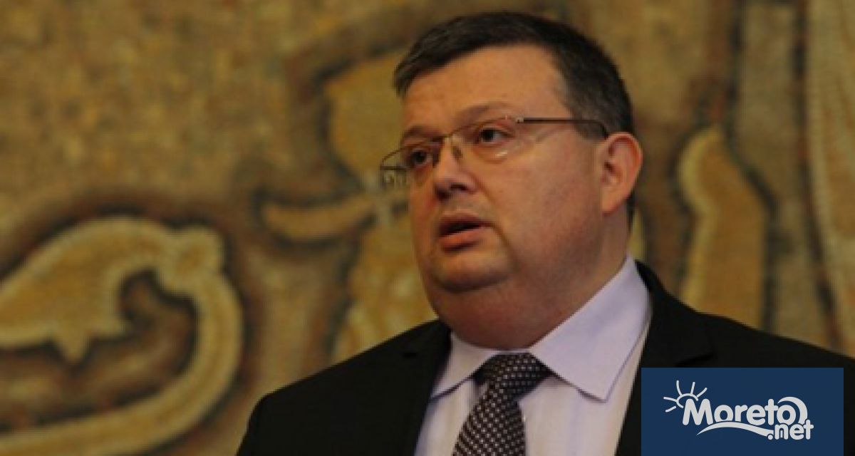 Депутатите приеха единодушно оставката на председателя на антикорупционната комисия Сотир