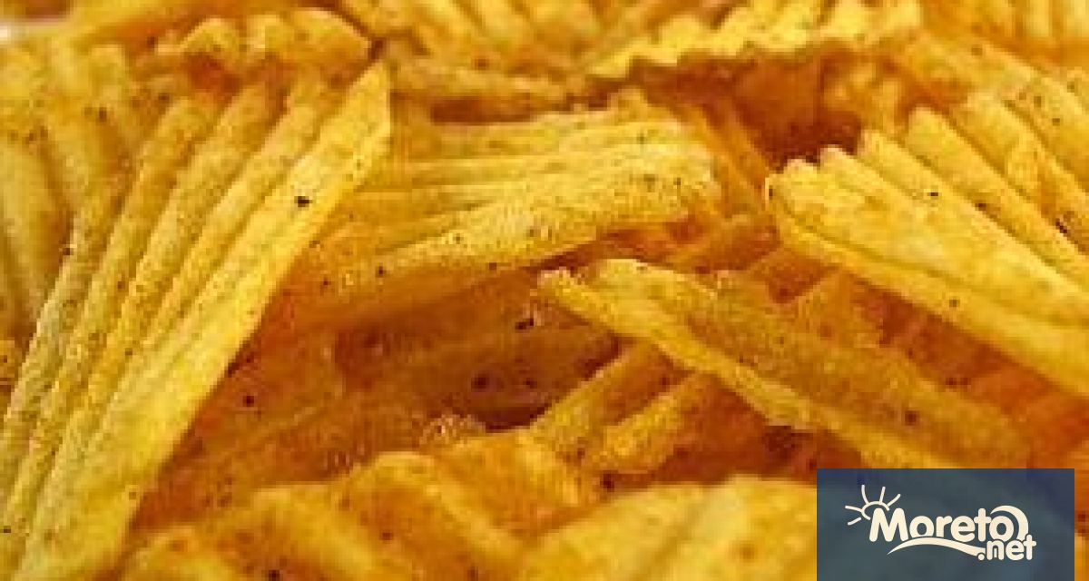 Двама младежи на 14 и 18 години са задържани за