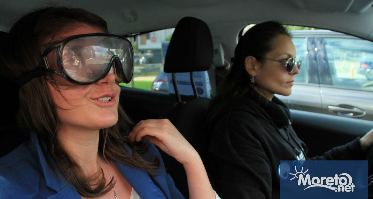 Днес в двора на Професионалната техническа гимназия във Варна ще