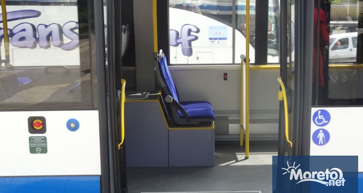 55 годишен тролейбусен шофьор от обществения транспорт на Варна бе признат