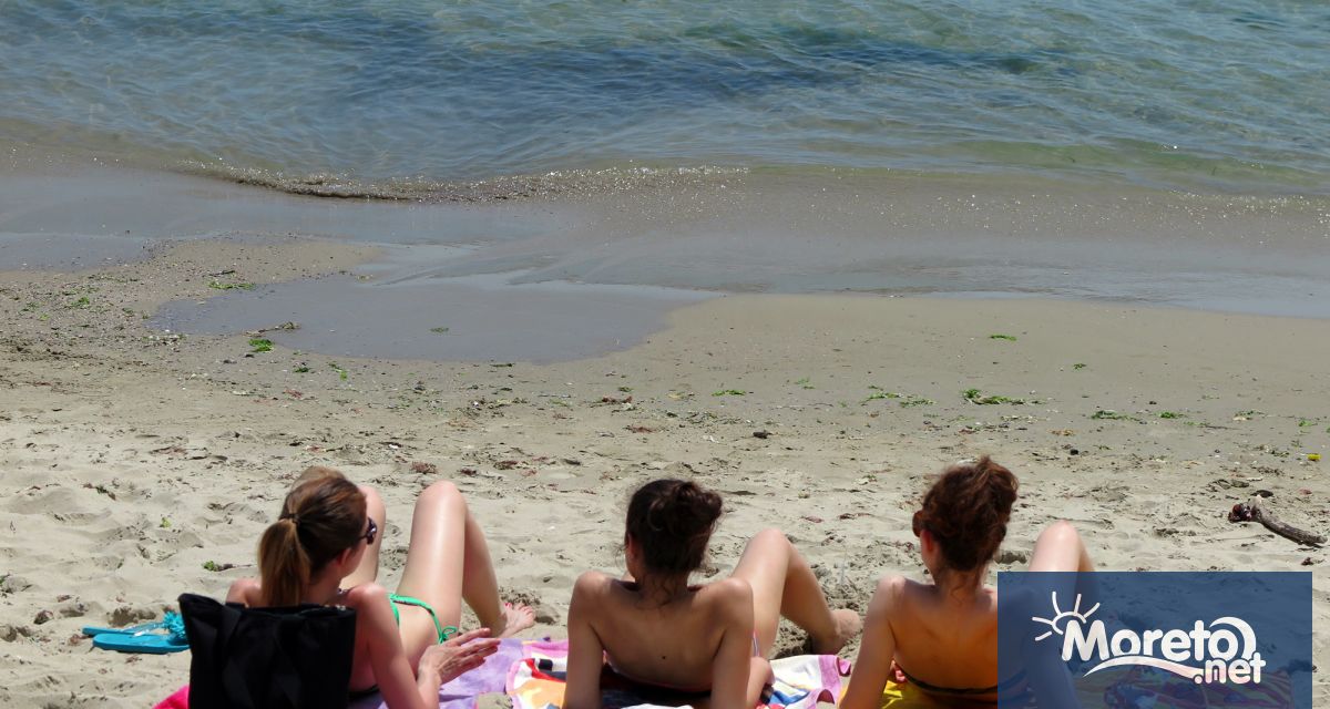 Макар и още май топлото и слънчево време напълни не