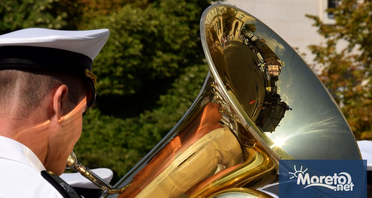 Община Варна организира празничен концерт с участието на представителния духов