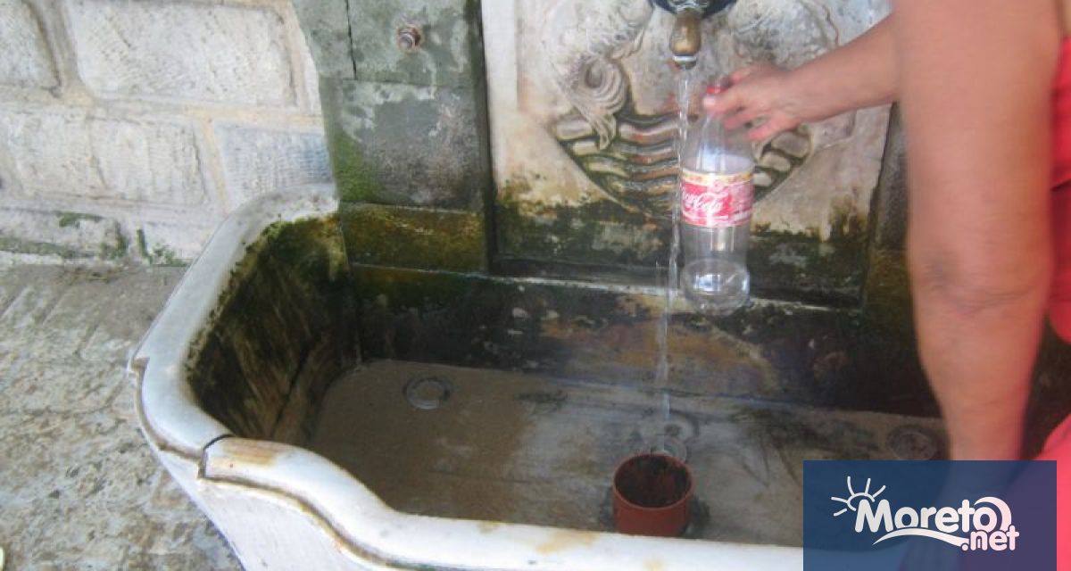 Нестандартна проба минерална вода е установена от обществената чешма под