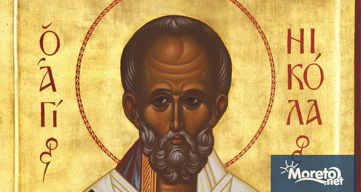 Никулден празнуваме на 6 декември в чест на Свети Николай