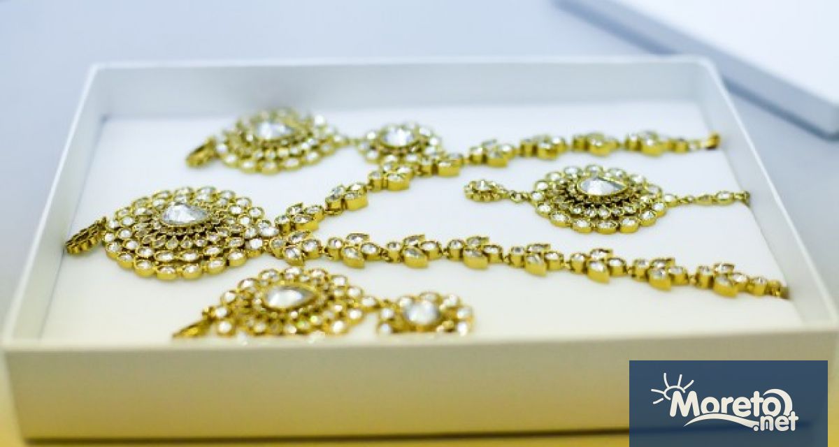 40 одишна е задържана по сигнал за кражба от жилище в