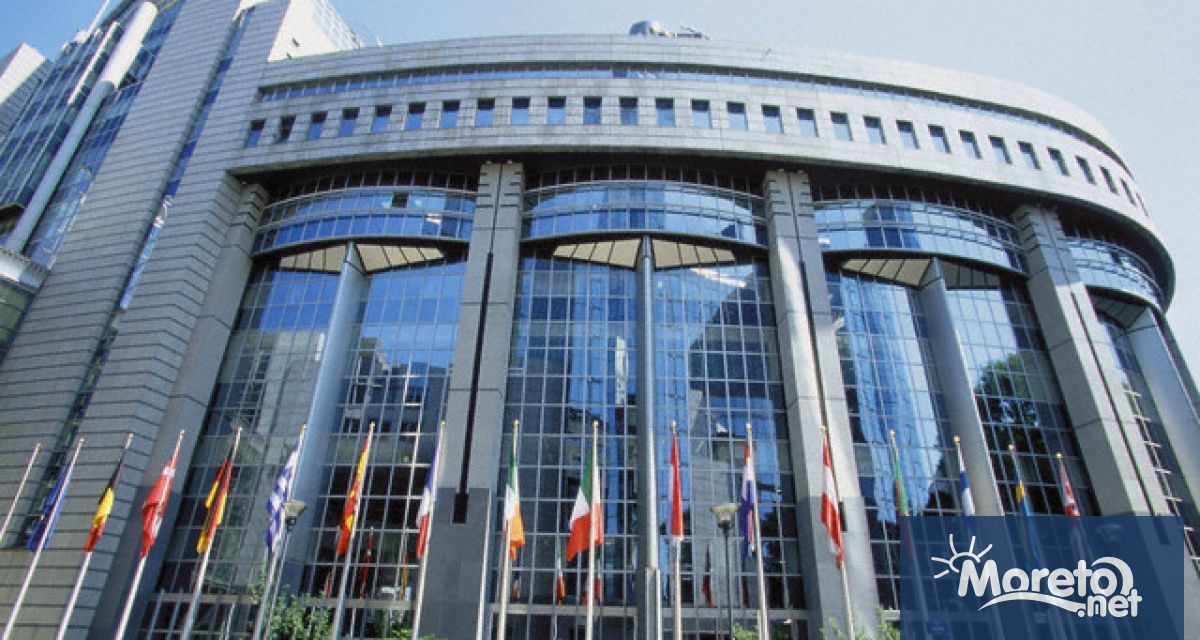 Белгийската полиция претърси централата на китайската технологична компания Huawei в