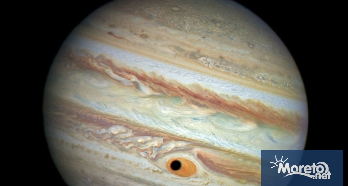 Юпитер не е само най-голямата и най-масивна планета в Слънчевата