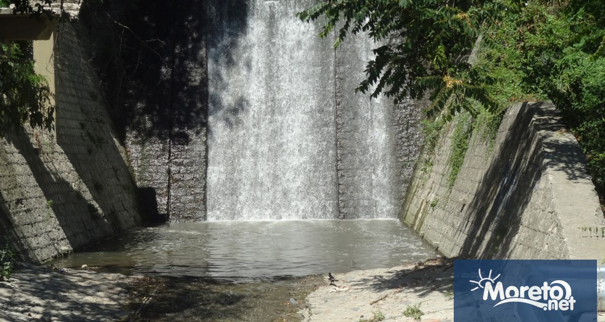 Незаконни зауствания в дерета са причината за замърсяването на водите