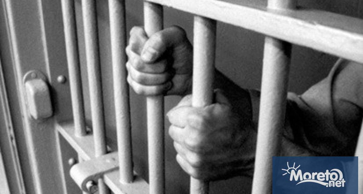 21 годишен младеж е бил задържан от варненската полицията след преследване