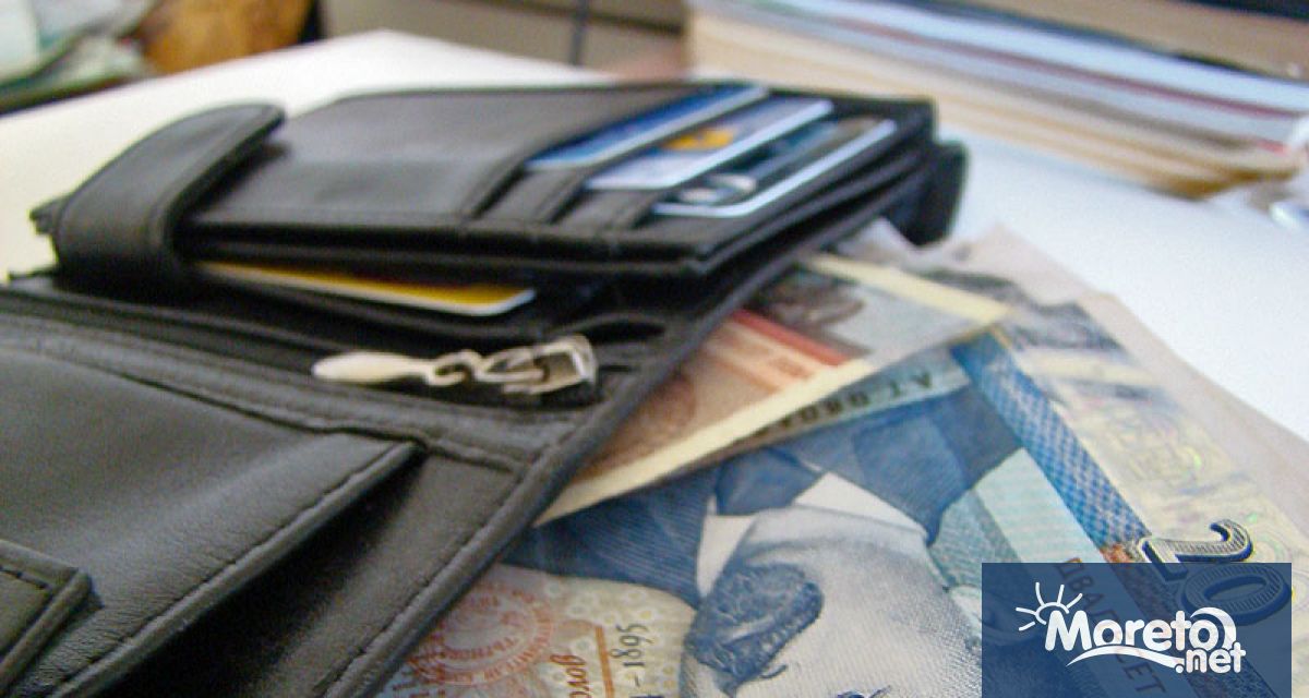 Близо 500 000 души от цялата страна са декларирали доходите