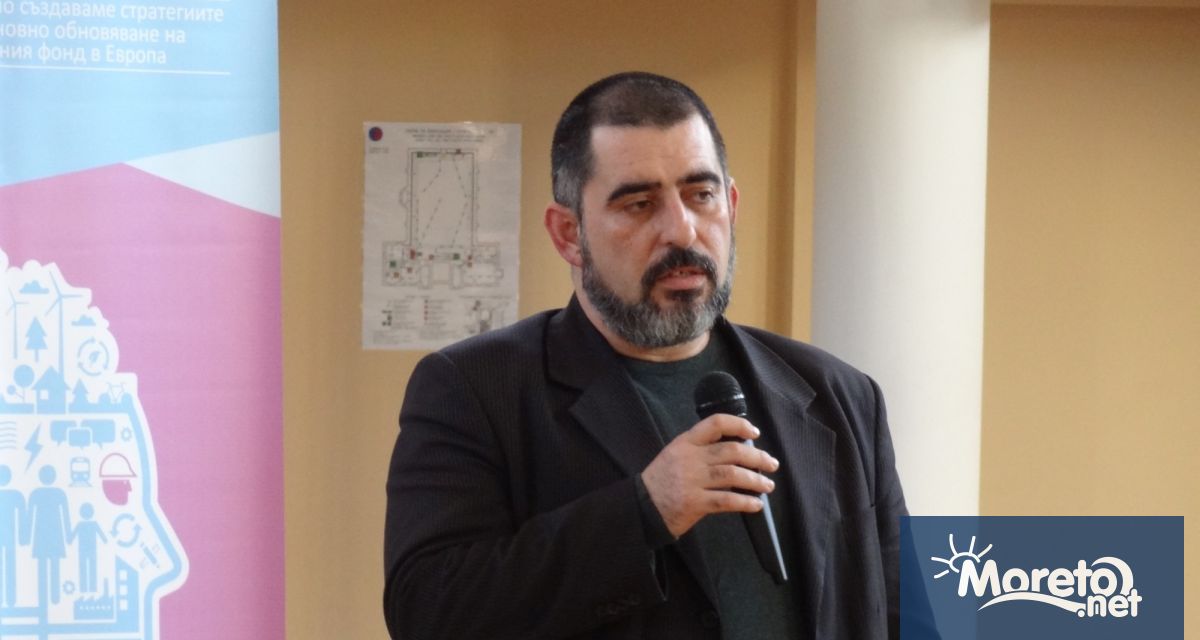 Бившият главен архитект на морската столица арх Виктор Бузев е