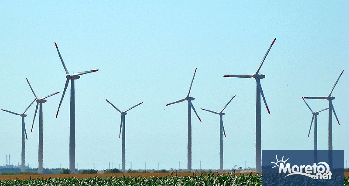 Въпреки че петролът 34 5 на сто и природният газ 23 7