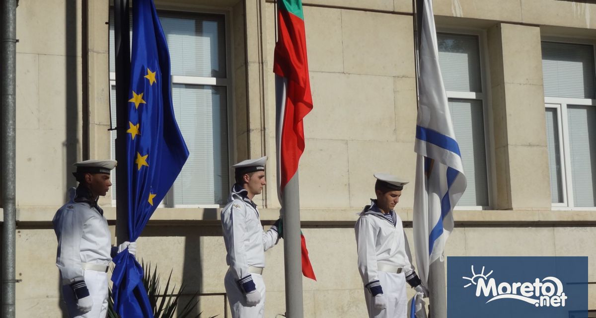 С голямо празнично хоро в което се очаква да се