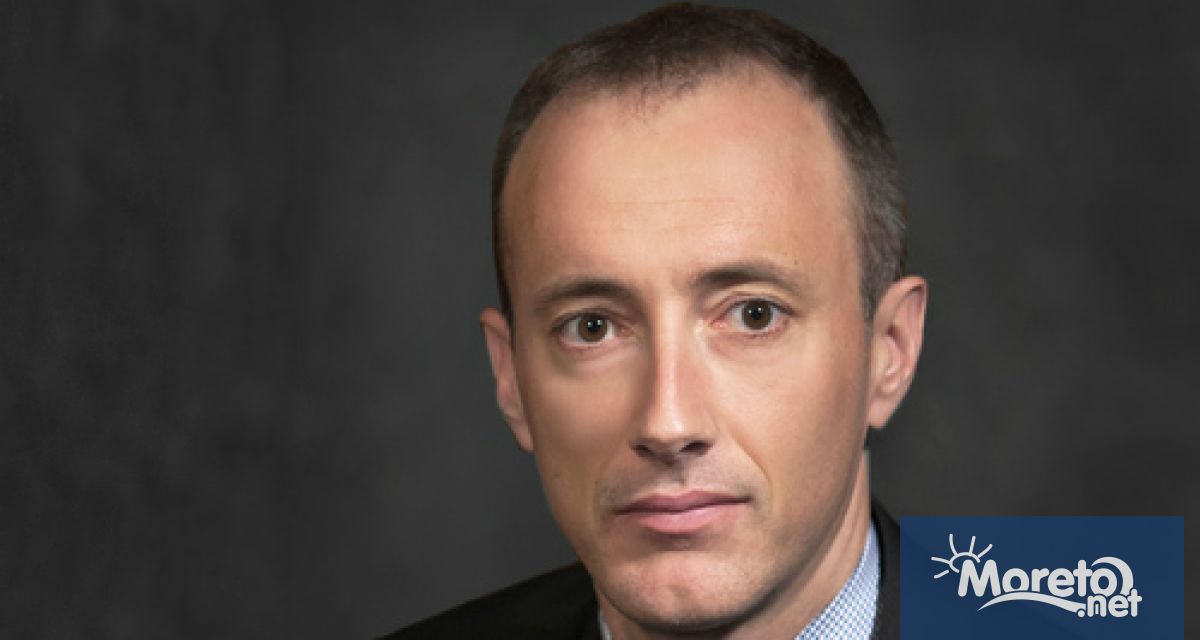 По повод Деня на народните будители министърът на образованието и