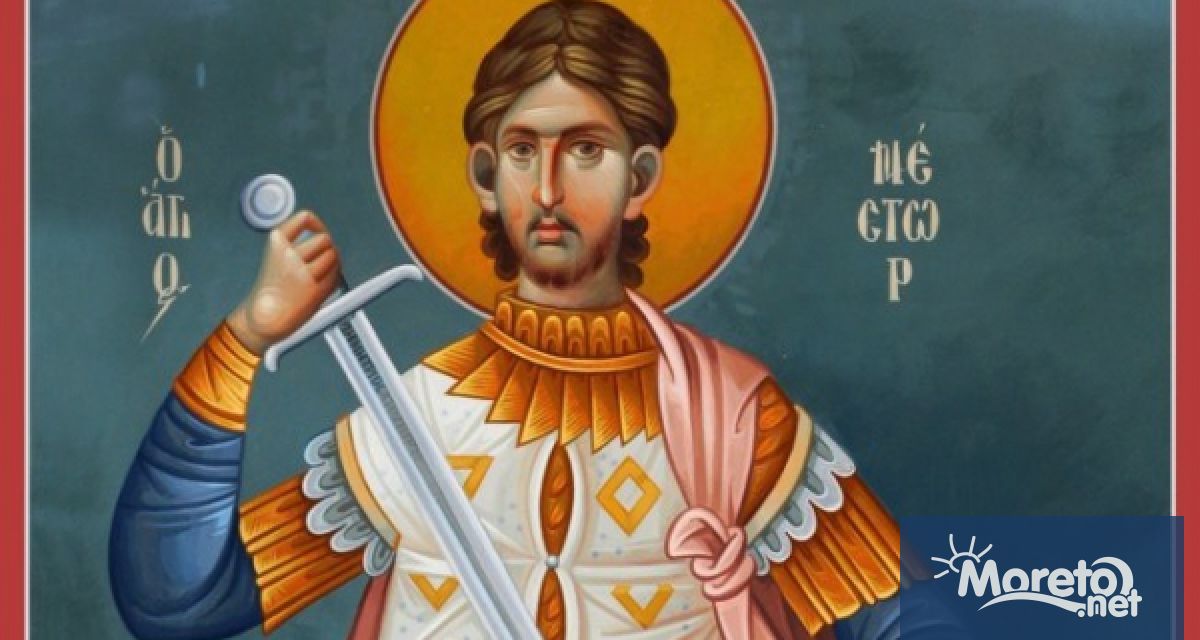 На 27 октомври църквата почита Свети Нестор. В иконите обикновено