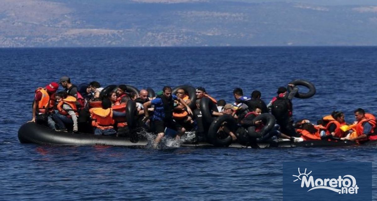 Гръцката брегова охрана спаси днес 21 нелегални мигранти край остров