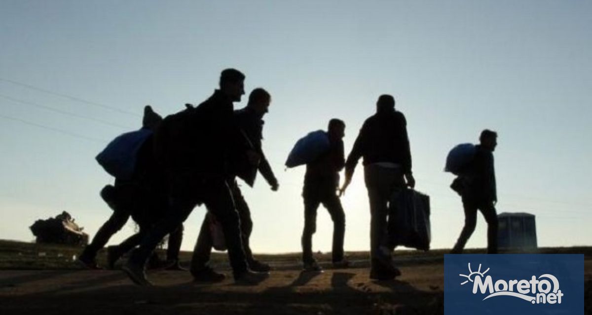 Осемнайсет сирийци и двама афганистанци са били заловени от турските