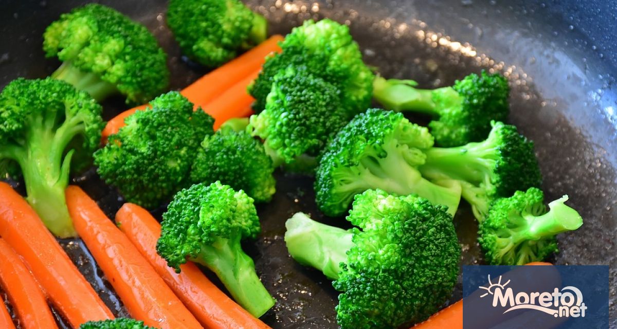 Ендокринологът, диетолог Алексей Калинчев предупреждава за последствията от зеленчукова диета.
Според