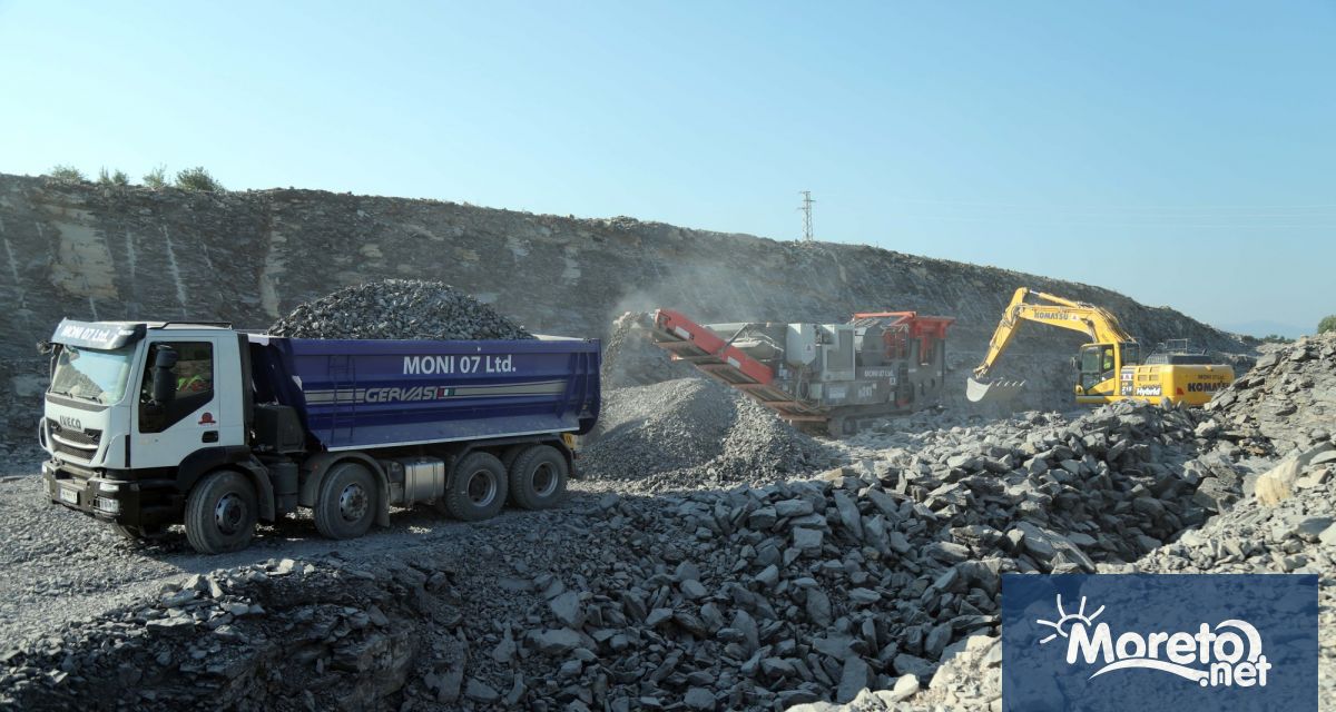 Срокът за завършване на целия участък 4 на магистрала Хемус