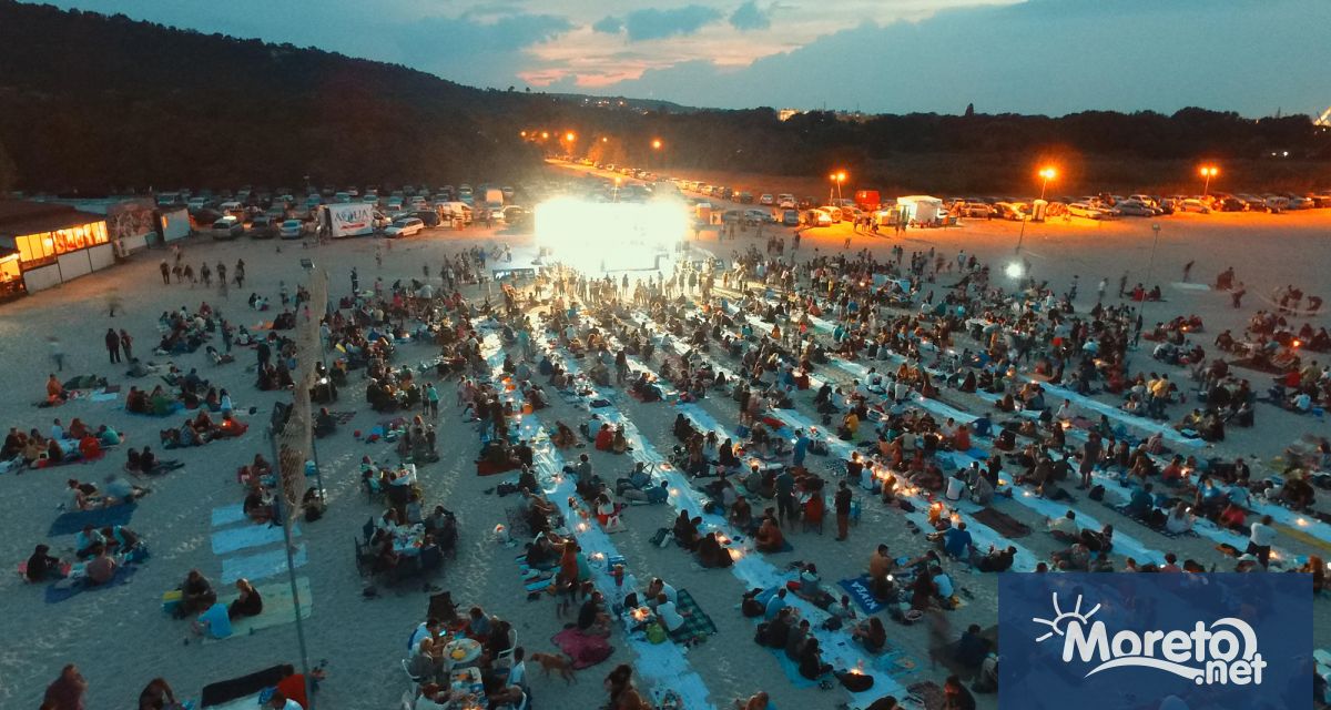 Осмото издание на Най-дългата вечеря на плажа“ ще се проведе