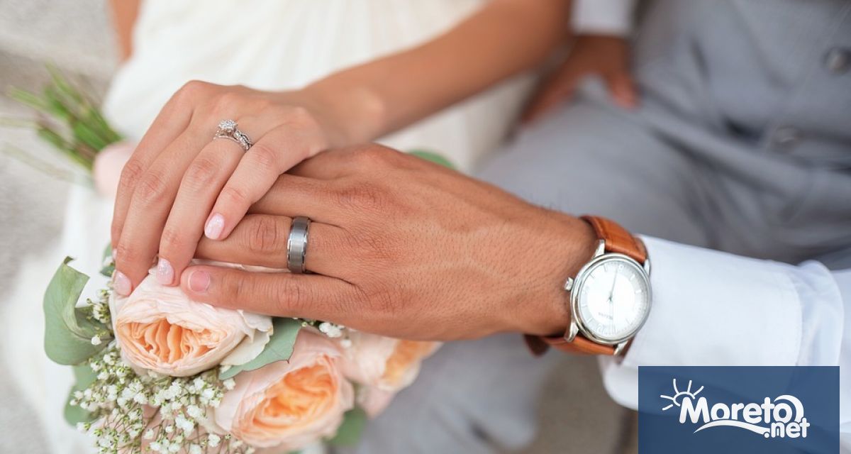 Правителството в Кипър даде зелена светлина за сключване на граждански