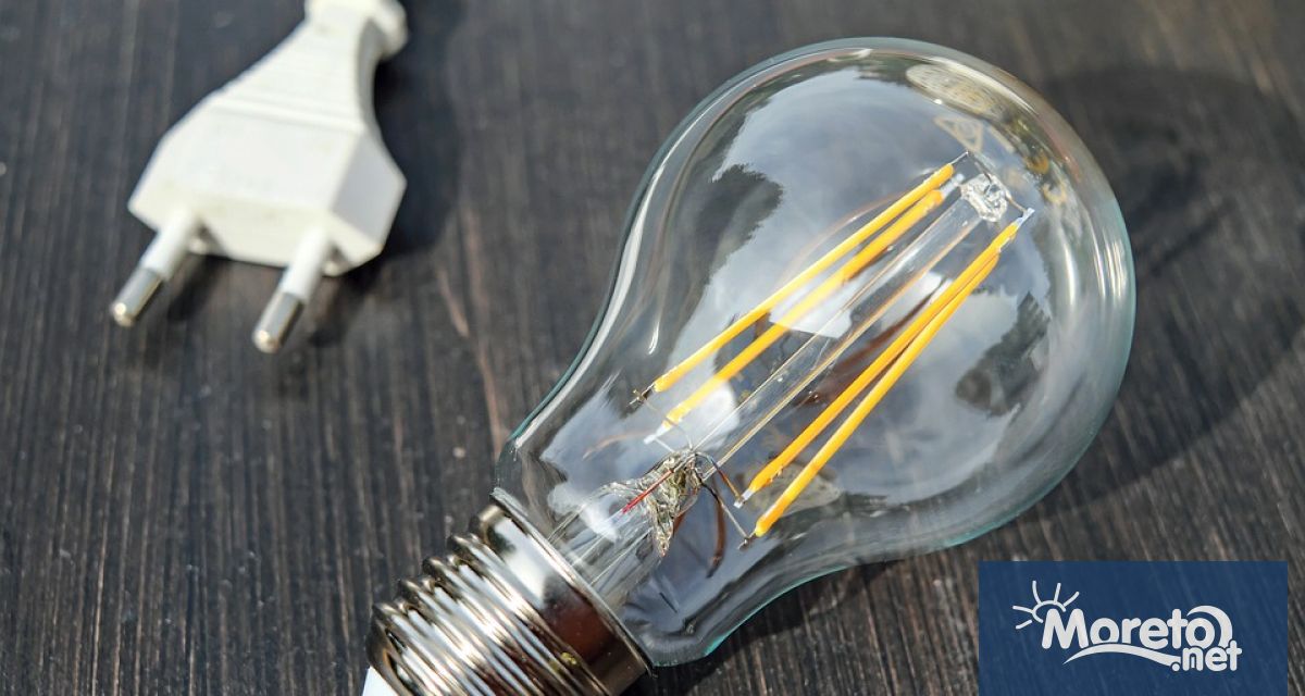 Авария в електропреносната мрежа остави голяма част от Варна без