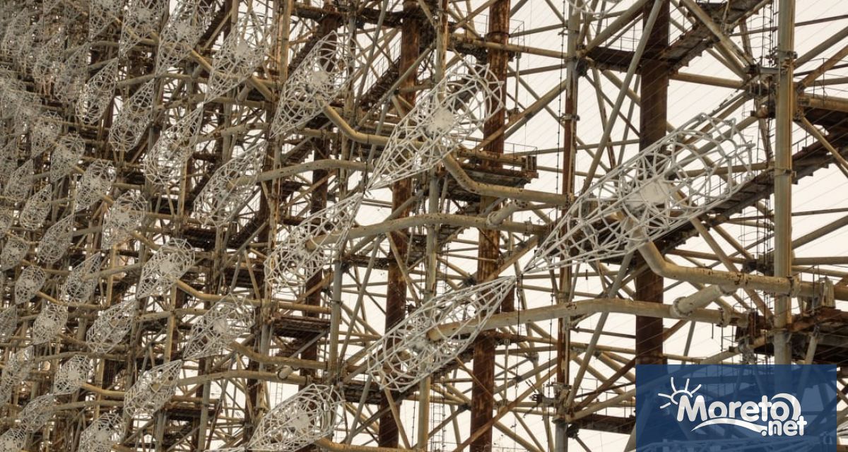 Повредена е единствената електрическа мрежа, захранваща АЕЦ Чернобил и всичките