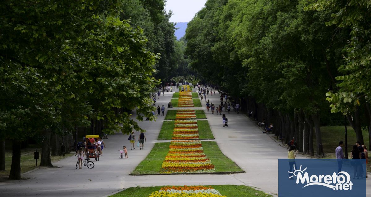 Кметът на Варна Благомир Коцев и ръководството на Община Варна