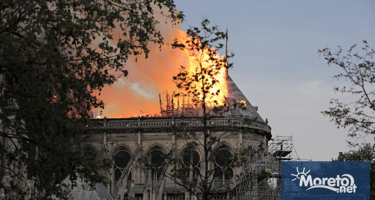 Пет години след опустошителния пожар възстановяването на катедралата Нотр Дам