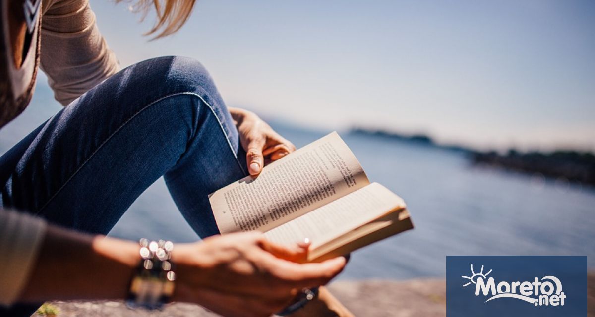 Българската народна песен Ди ли до е сред музикалните произведения които са