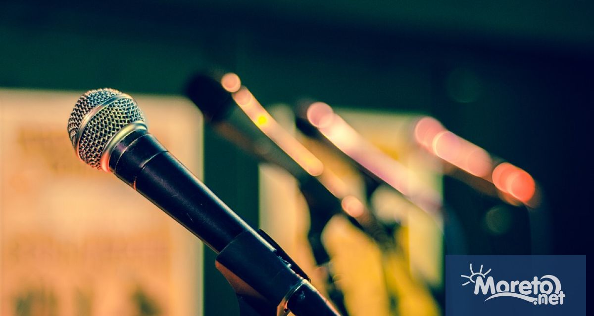 Дамски хор Захарина Милкова при хорова школа Проф Марин Чонев