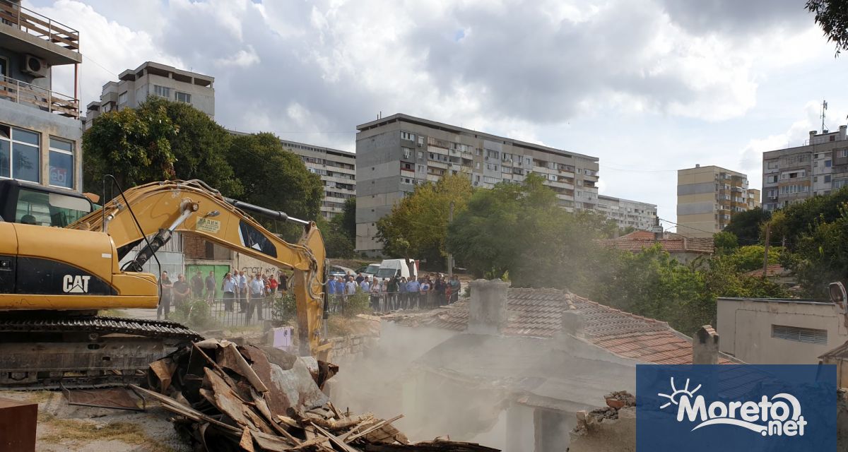 Над 120 административни производства за незаконни постройки са образувани във