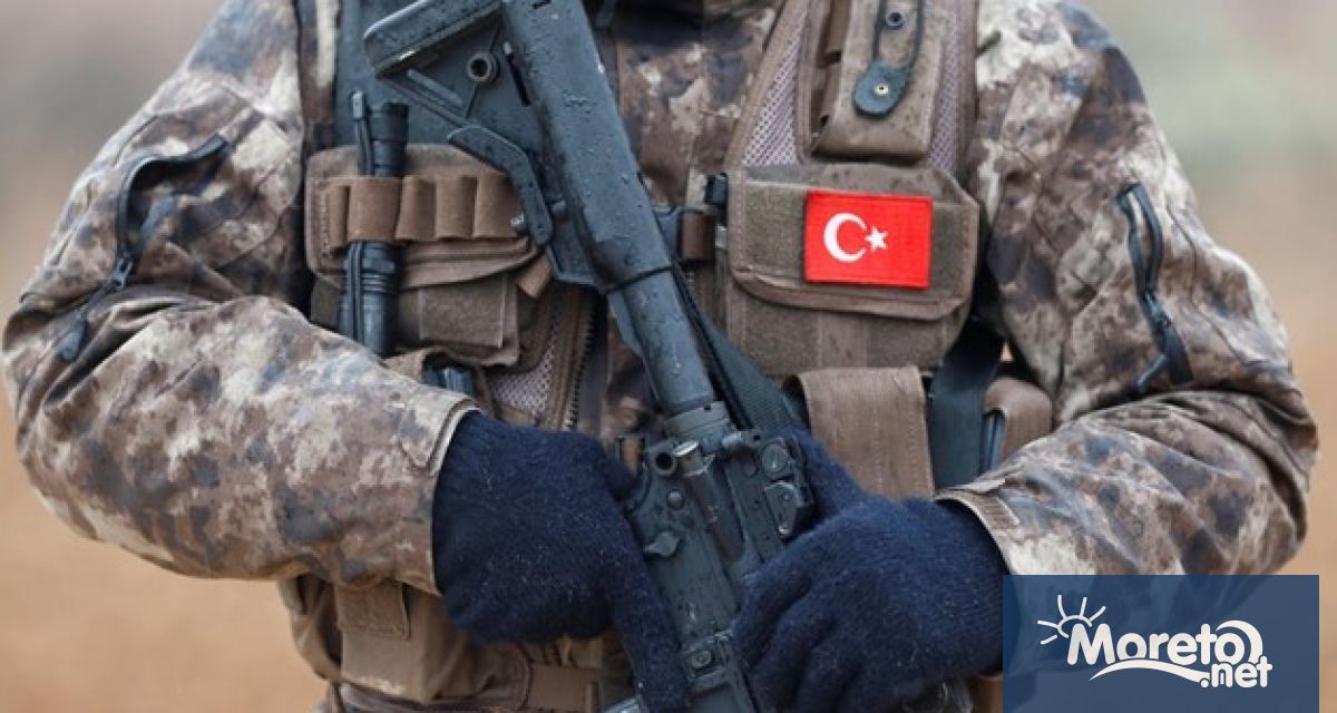 Бившият израелски премиер Нафтали Бенет предупреди че Турция се превръща