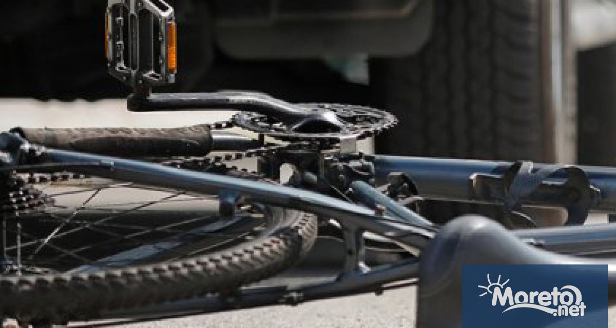 74 годишен велосипедист е починал след като е бил блъснат от